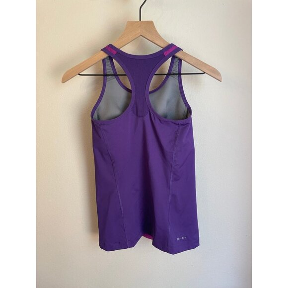 Nike Dri Fit workout tank with built in bra size S - Picture 5 of 8
